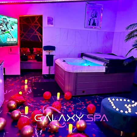 Galaxy Spa - Suite Jupiter Jacuzzi Privatif Champigneulles Ngoại thất bức ảnh