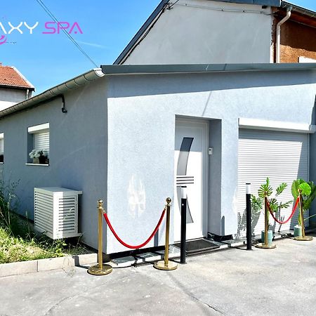 Galaxy Spa - Suite Jupiter Jacuzzi Privatif Champigneulles Ngoại thất bức ảnh