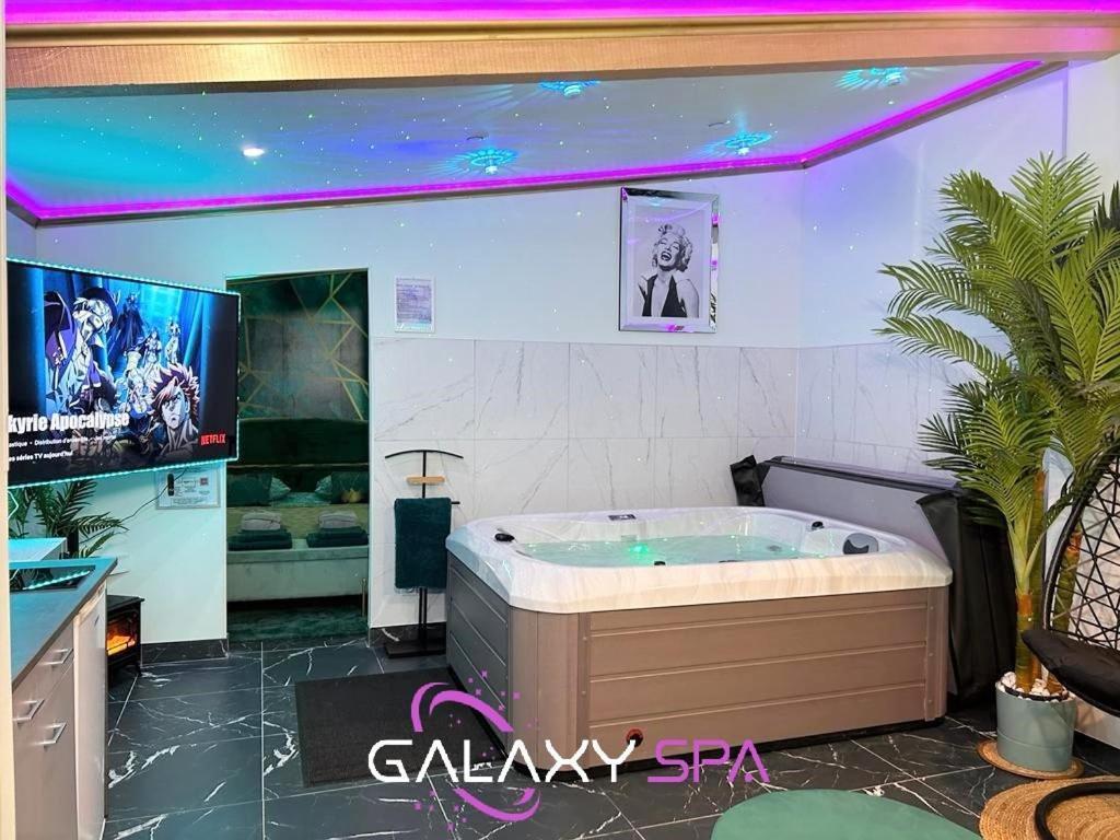 Galaxy Spa - Suite Jupiter Jacuzzi Privatif Champigneulles Ngoại thất bức ảnh