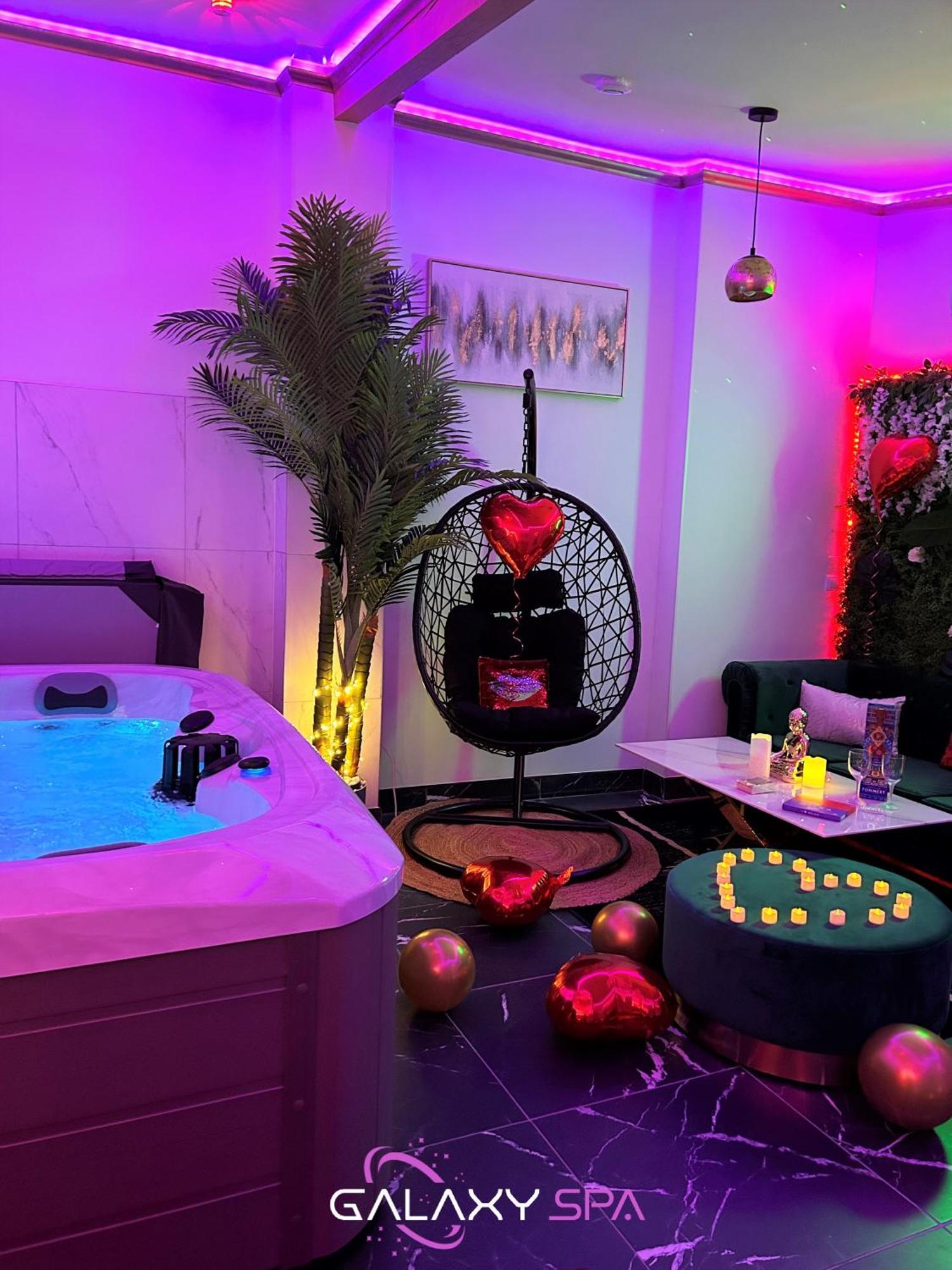 Galaxy Spa - Suite Jupiter Jacuzzi Privatif Champigneulles Ngoại thất bức ảnh